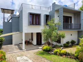 Villa Bandaragama